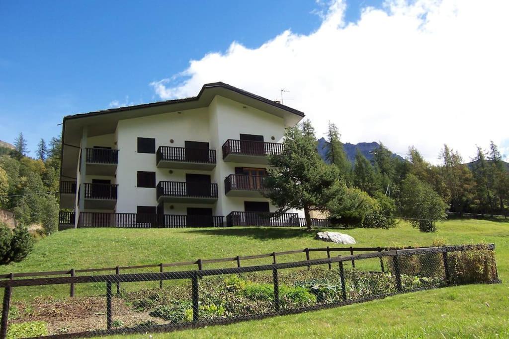 Valtournenche Appartamento Comodo Alle Piste Singlin 外观 照片